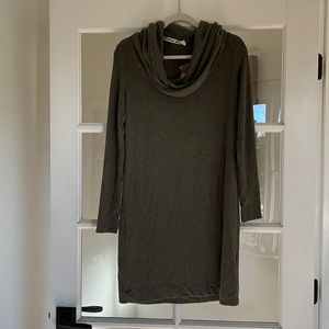 NWT MICHAEL STARS COWL NECK DRESS